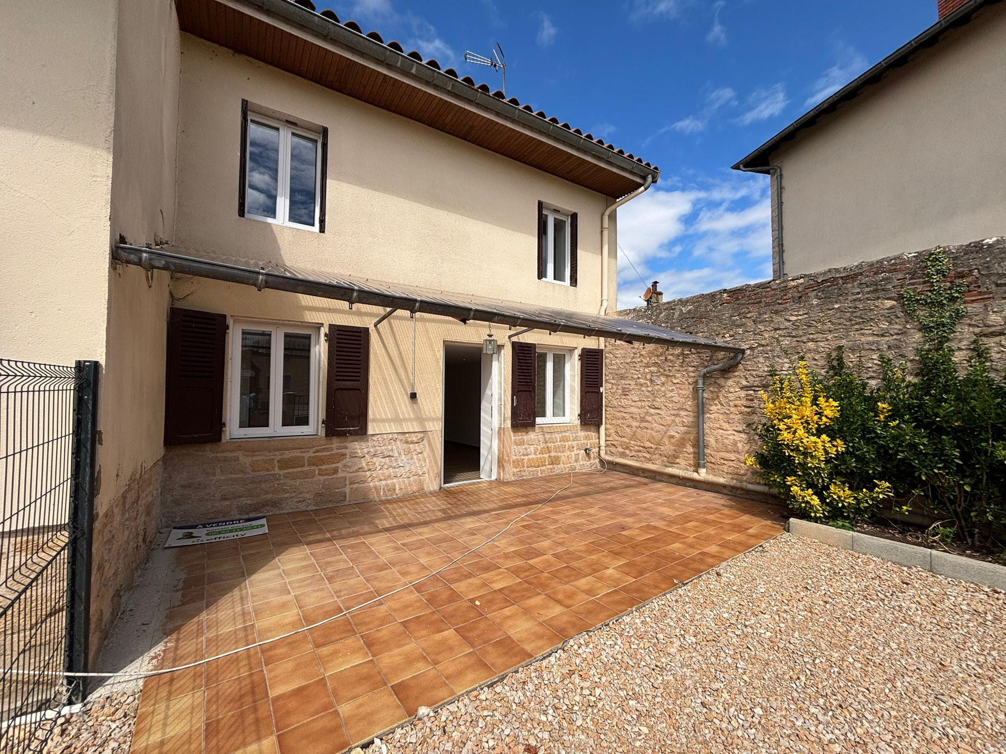 A 5 minutes de Pont de Vaux! Maison de village de 107m2 habi